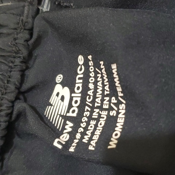 New Balance pants women's sz small S black elastic waist ankle zipper thin sheer - Picture 8 of 9